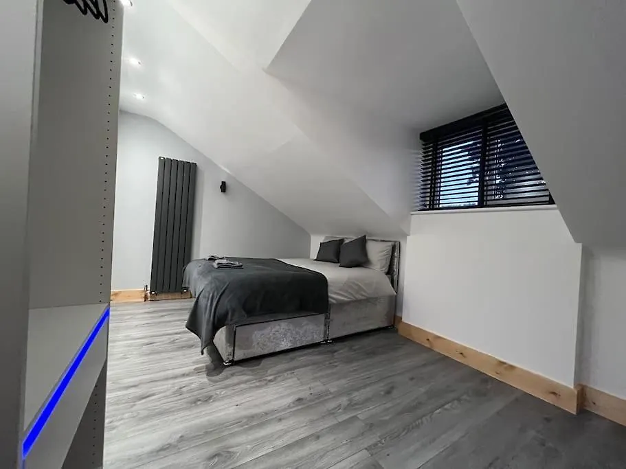 Apartment Entire Two Bedroom Guest House & Free Parking Nottingham