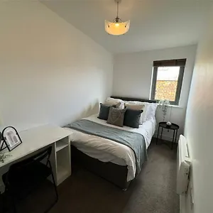 central-ocean-village-w-parking-6beds.tophotelsbath.com/
