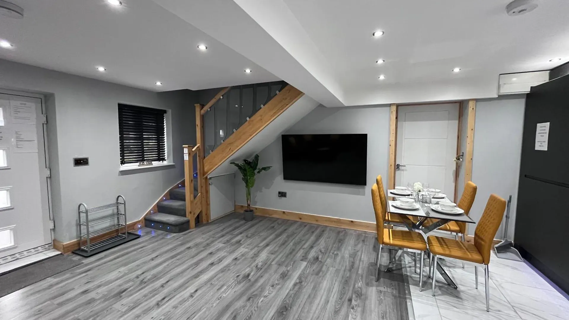 Entire Two Bedroom Guest House & Free Parking Nottingham 0*,